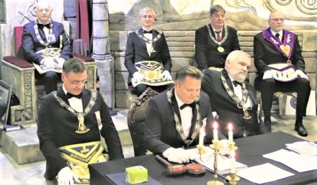 Veliki orijent Hrvatske - mason Hrvoje Kolarić i Veliki meštar Nikica Gabrić