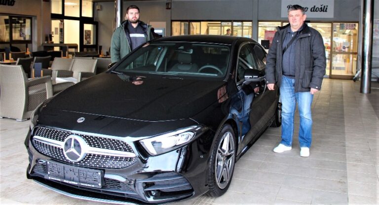 Krunoslav Juratović dobio mercdes vrijedan 400.000 kuna u nagradnoj igri KTC-a
